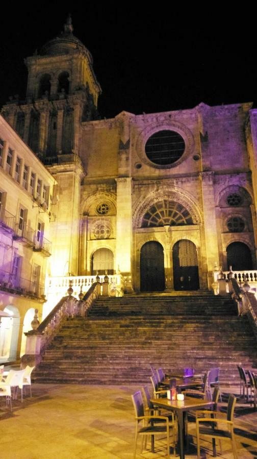 Apartamento Portico Paraiso Lägenhet Ourense Exteriör bild
